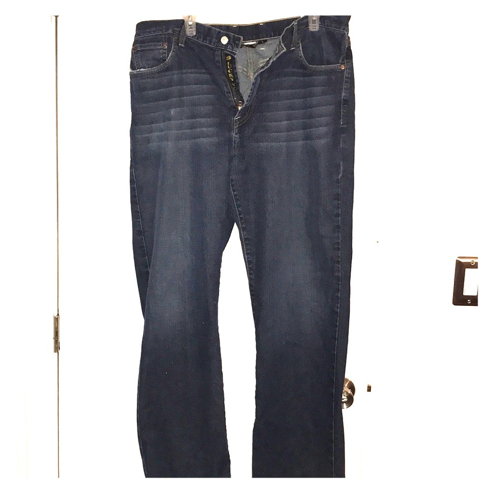 Men’s lucky brand jeans